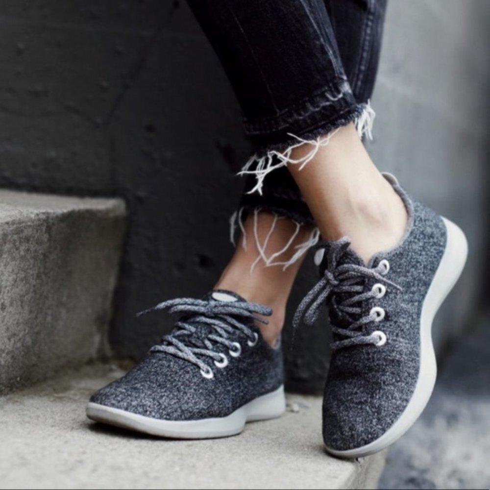 Allbirds Heather Wool Runners in Gray Women Size 8